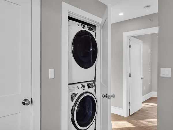 $6,400 | 24 Pleasant Street, Unit 1, Boston, MA 02125