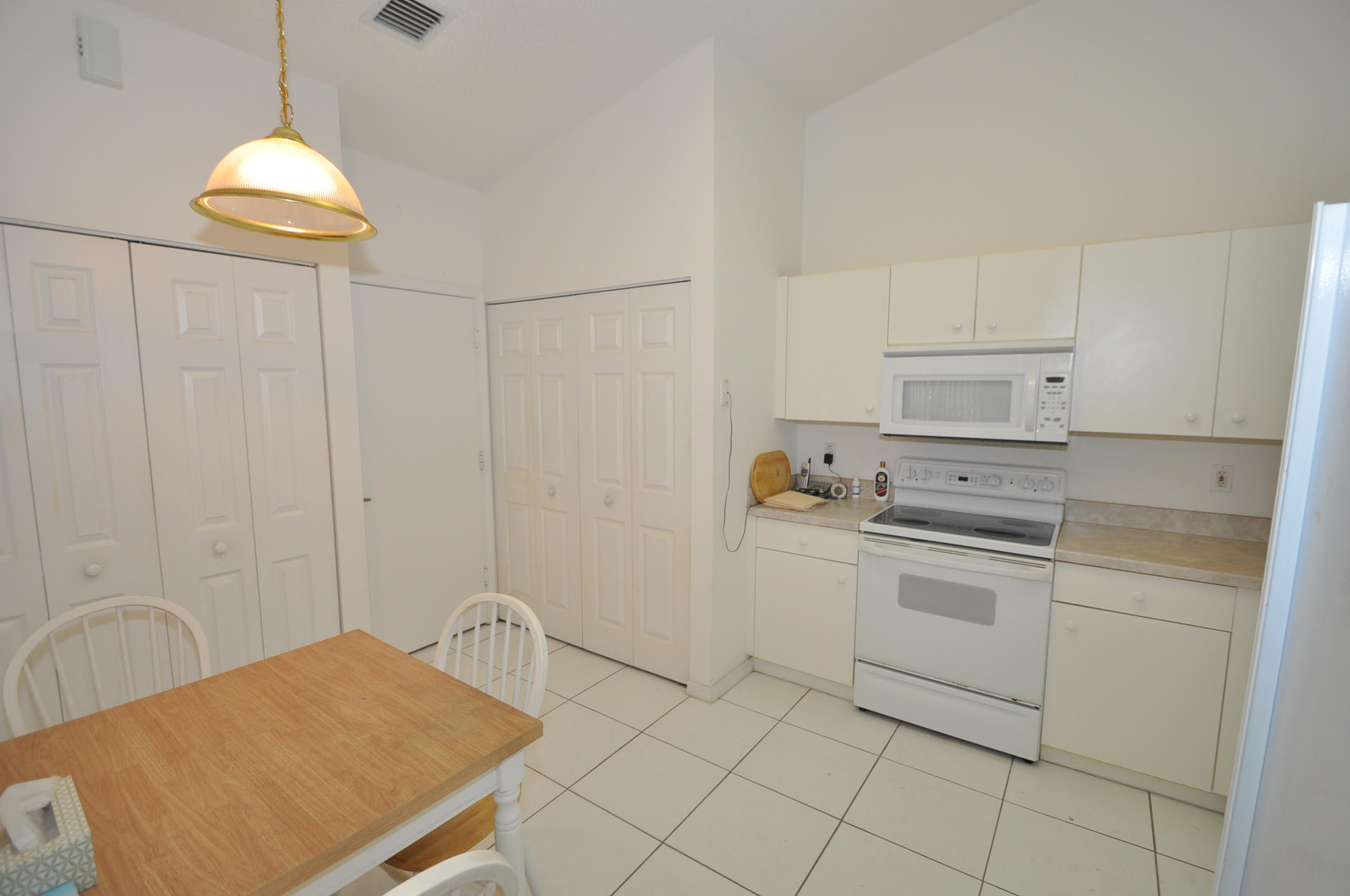 6053 Petunia Road Delray Beach, FL 33484 - Photo 8 of 33 DSC_0083