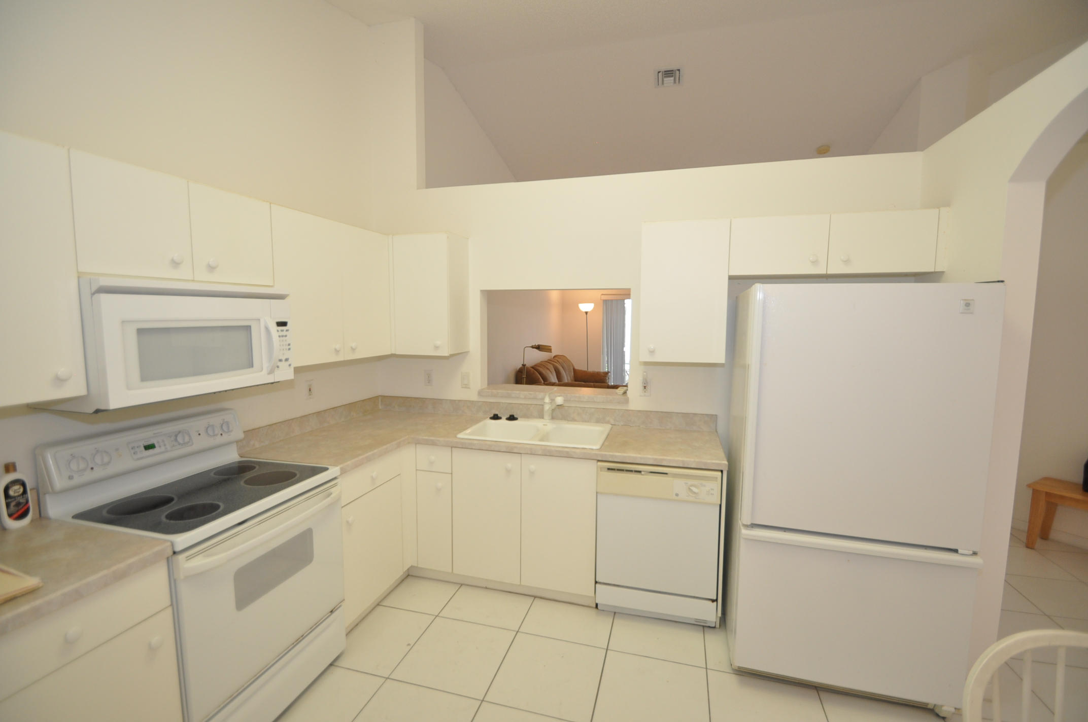 6053 Petunia Road Delray Beach, FL 33484 - Photo 9 of 33 DSC_0085