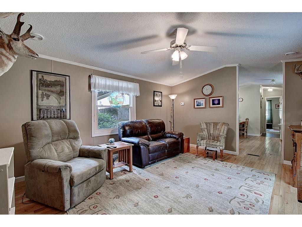 211 H Heaton Road Elizabethton, TN 37643 - Photo 3 of 35 Photo 3