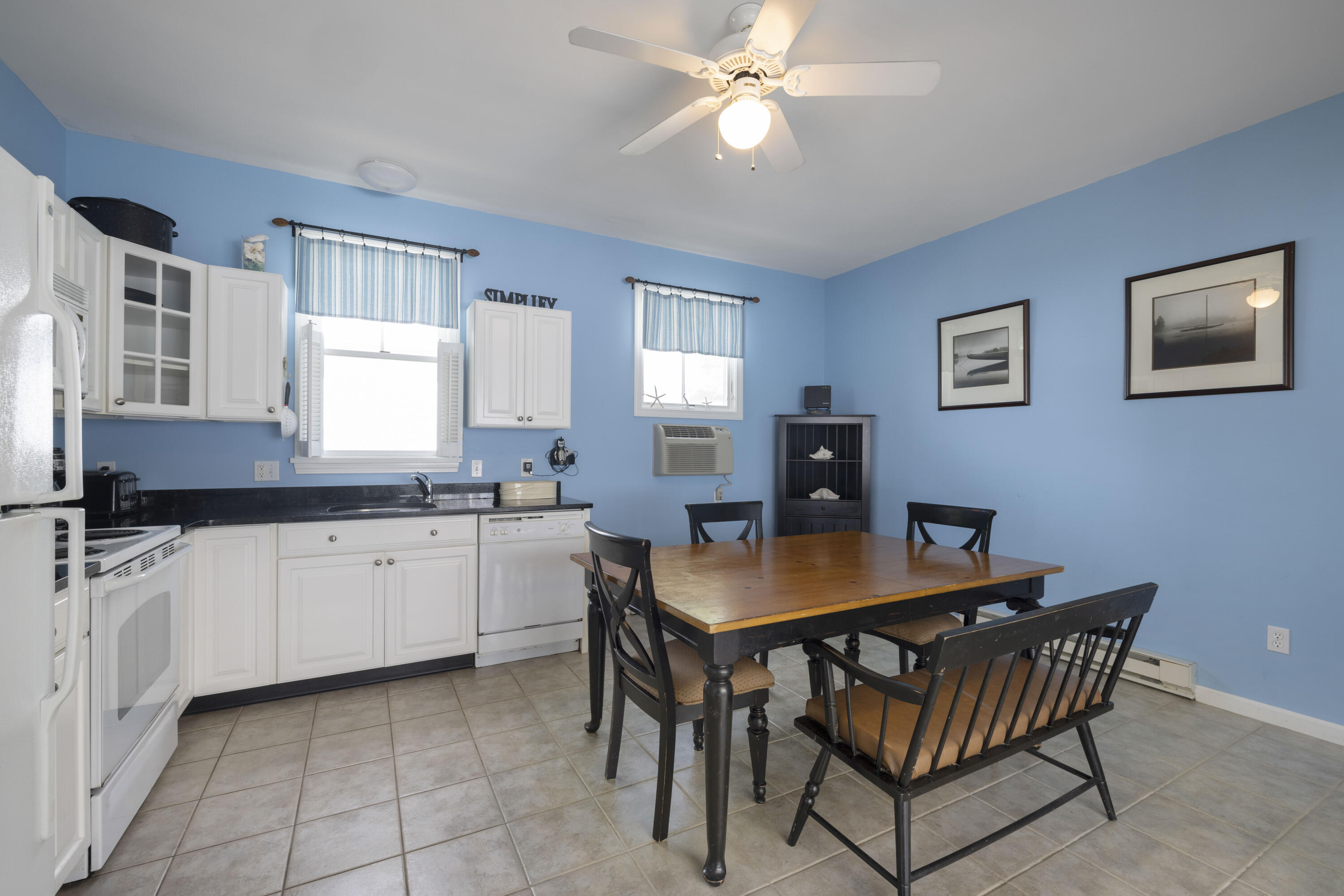 454 Post Road, Unit 331 Wells, ME 04090 - Photo 14 of 32 3G0A3875