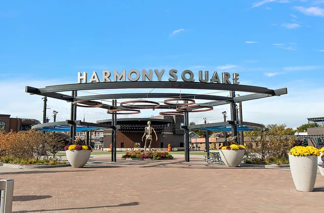 $489,900 | 17204 67th Court, Tinley Park, IL 60477