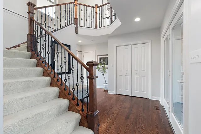 $489,900 | 17204 67th Court, Tinley Park, IL 60477