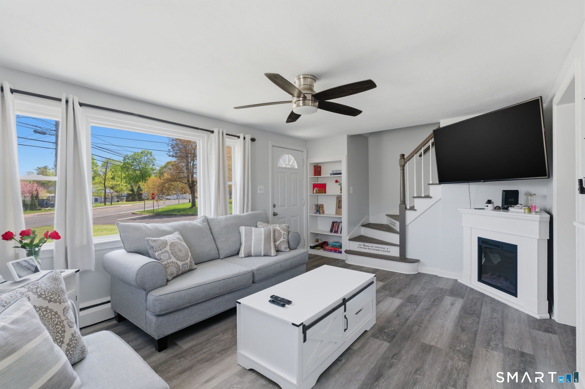 331 King Street Bristol, CT 06010 - Photo 6 of 36