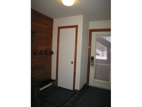 524 East Mountain Road, Unit 30 Killington, VT 05751 - Photo 9 of 21 Gallery Image 9