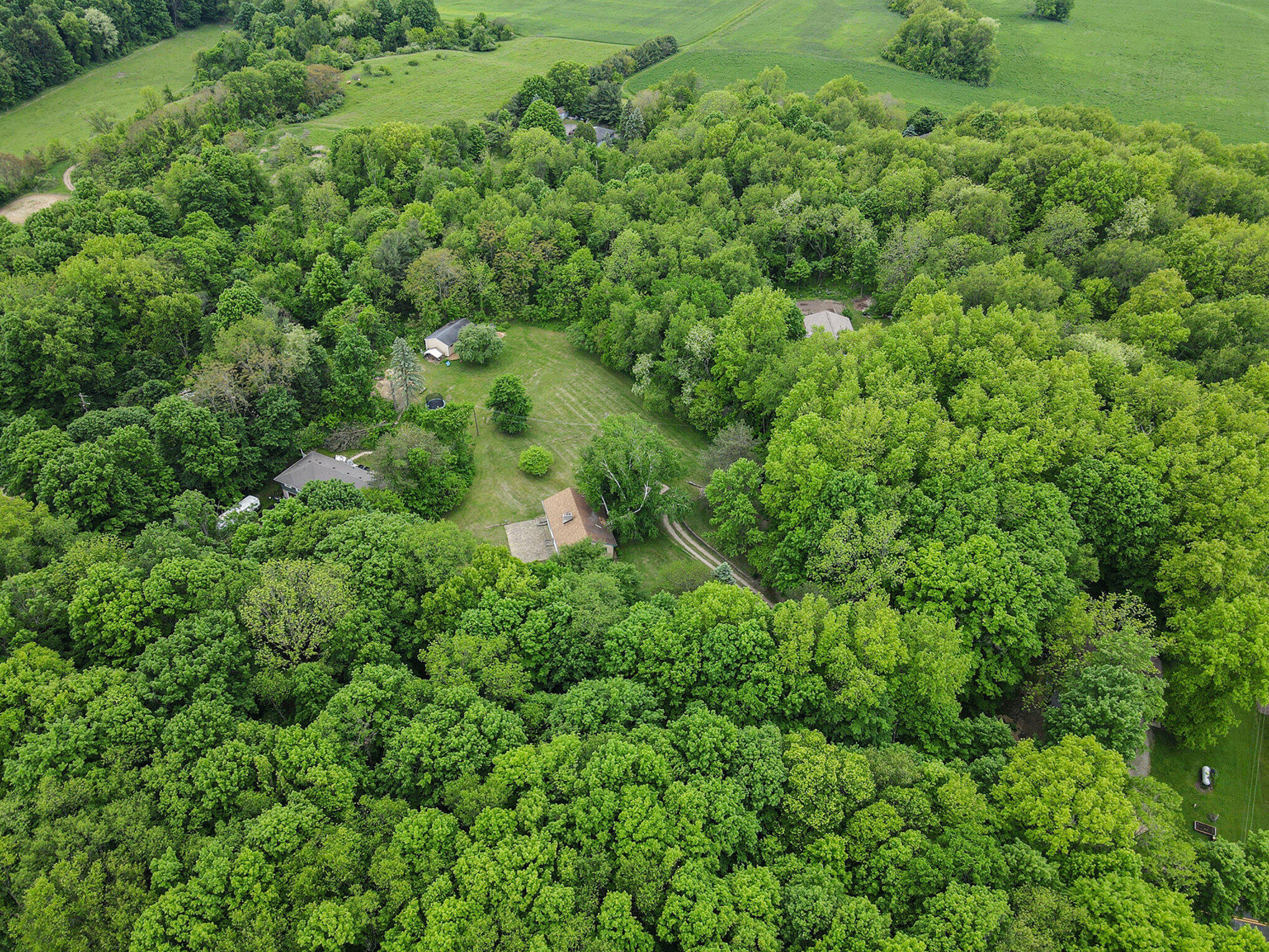 5321 Old Douglas Road Kalamazoo, MI 49009 - Photo 29 of 31 029_file_479