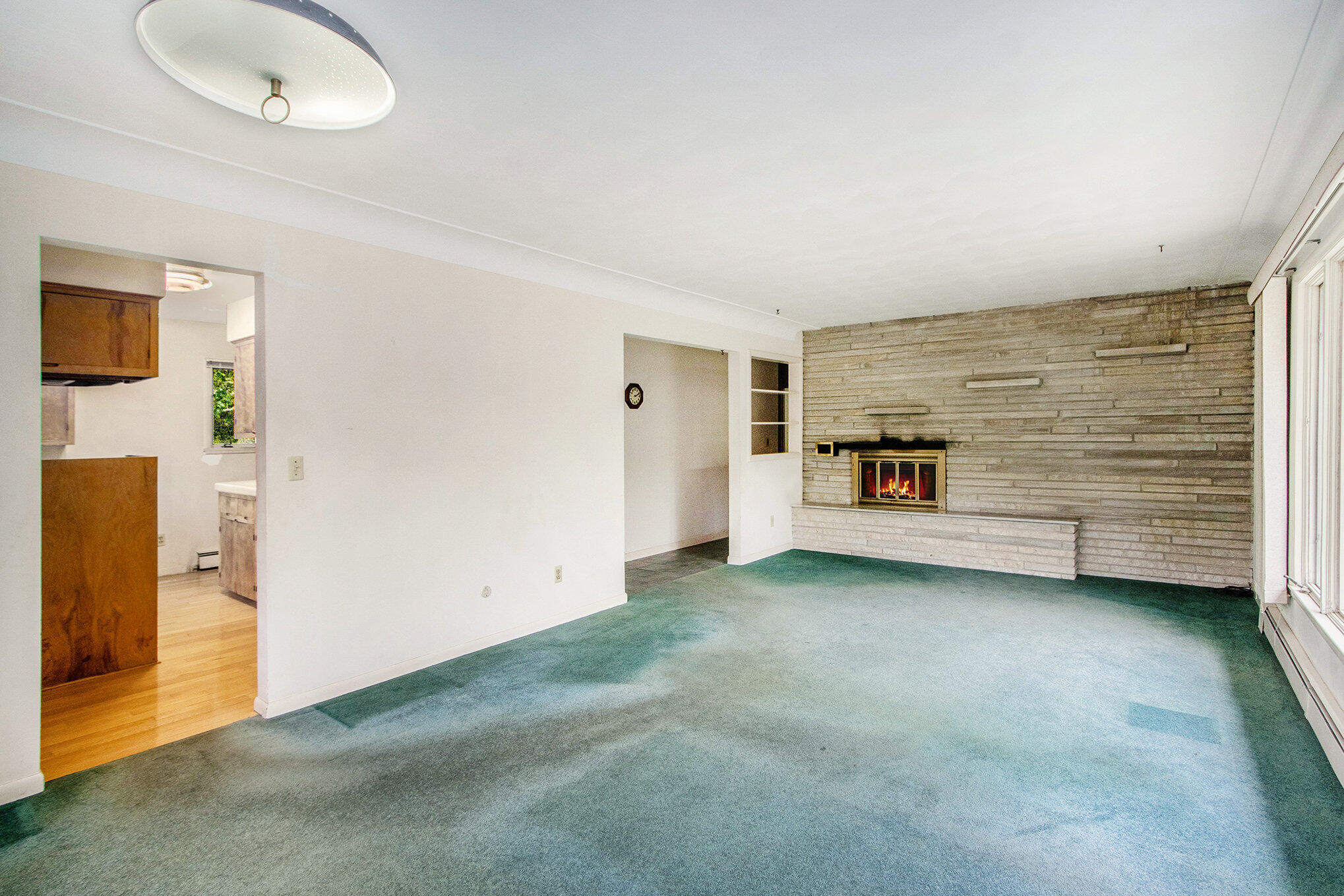 5321 Old Douglas Road Kalamazoo, MI 49009 - Photo 5 of 31 005_file_483