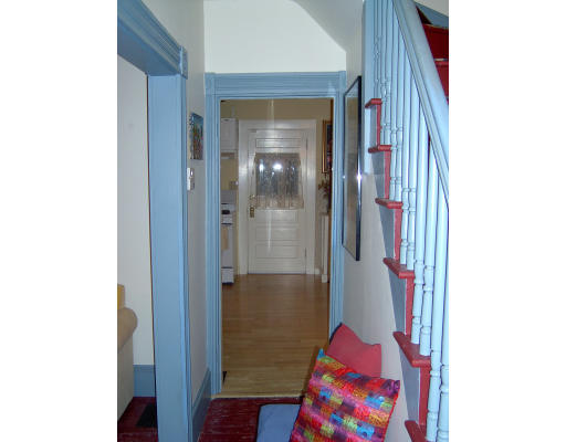 86 Fay Road Framingham, MA 01702 - Photo 8 of 18