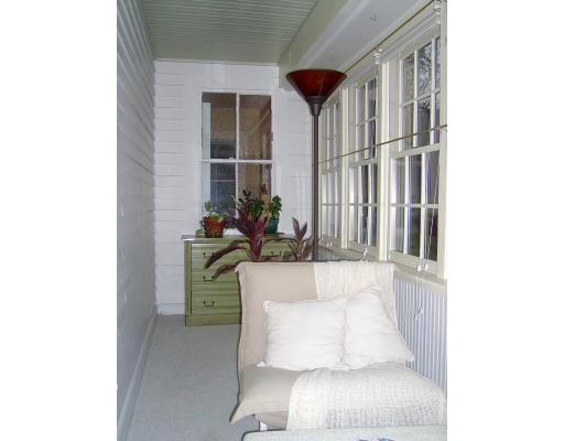 86 Fay Road Framingham, MA 01702 - Photo 9 of 18