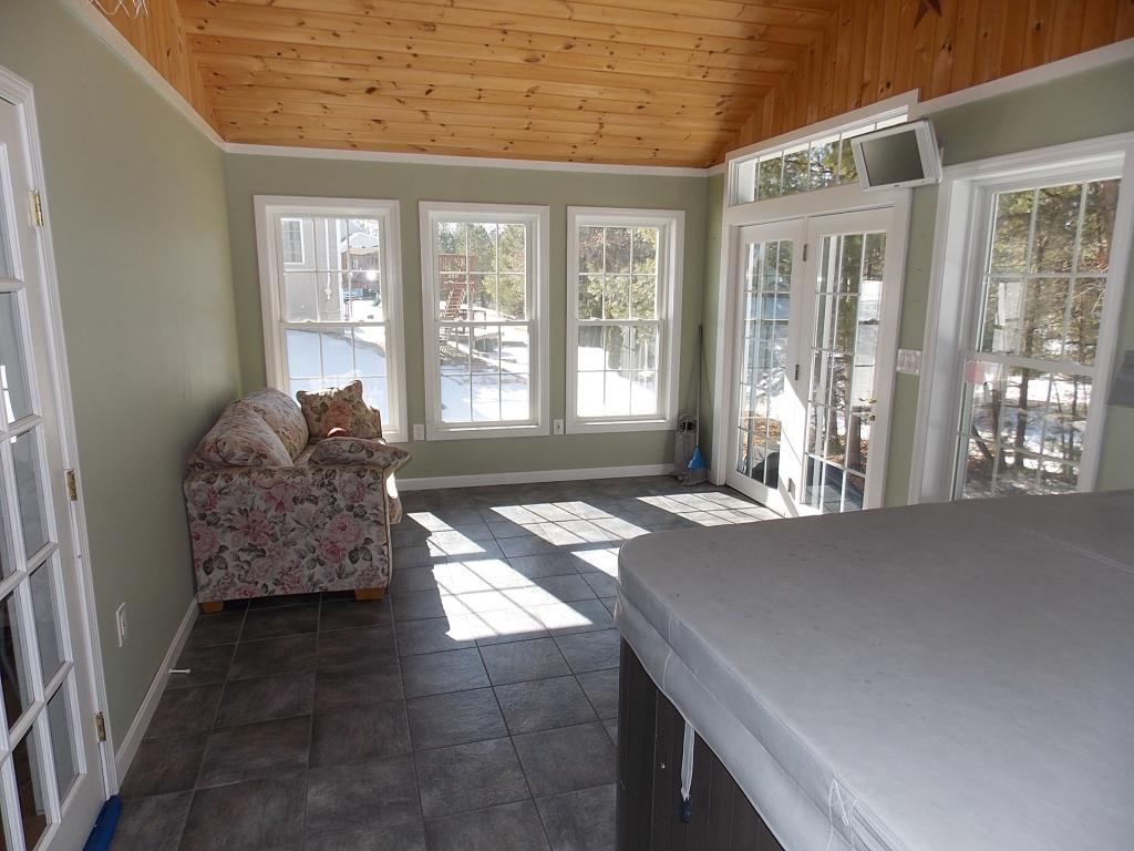 28 Duncan Farms Road Manchester, NH 03102 - Photo 11 of 31