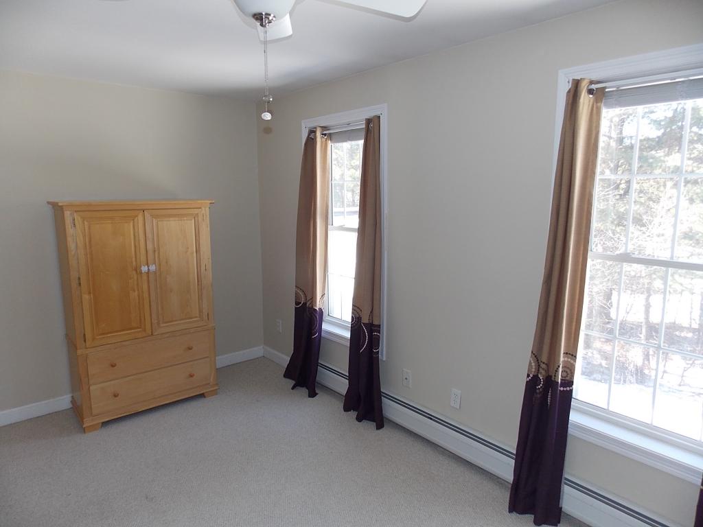 28 Duncan Farms Road Manchester, NH 03102 - Photo 24 of 31