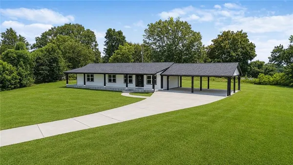 $619,900 | 924 Fred Kilcrease Road, Winder, GA 30680