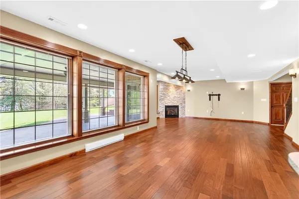 $1,099,000 | 510 Potomac Court, Gibsonia, PA 15044