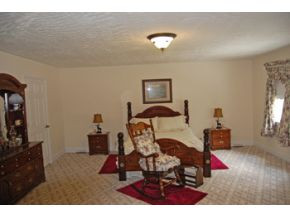 6546 Bowman Road, Unit 1 Pound, VA 24279 - Photo 3 of 12 16x24 Master bedroom