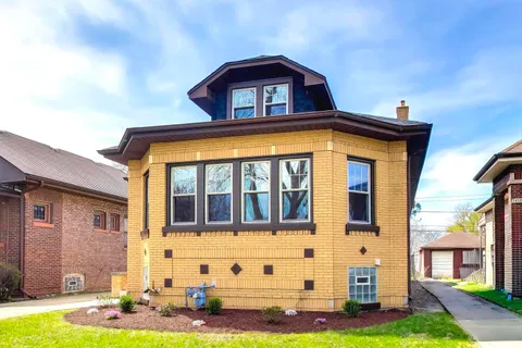 $399,900 | 1442 South 15th Avenue, Maywood, IL 60153