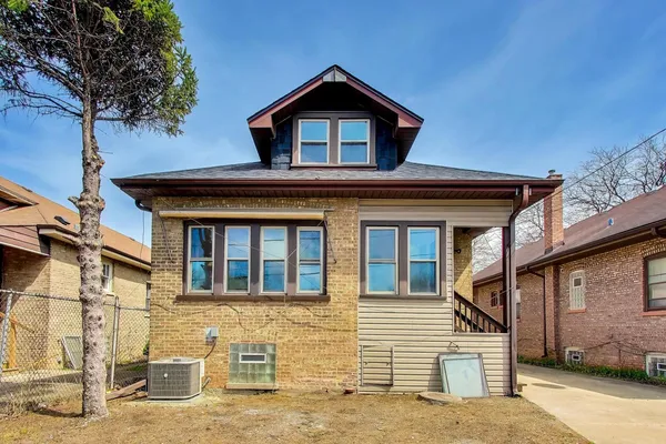 $399,900 | 1442 South 15th Avenue, Maywood, IL 60153