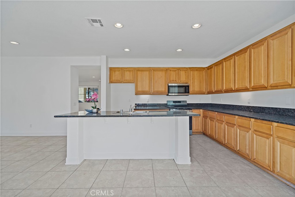 6760 Rico Court Eastvale, CA 92880 - Photo 13 of 26