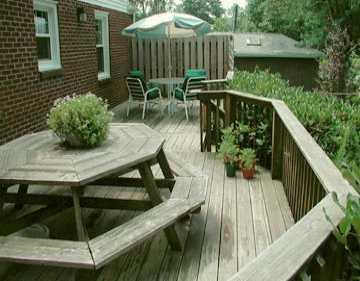 9501 Hilliard Road Pittsburgh, PA 15237 - Photo 3 of 8 Patio/Deck.