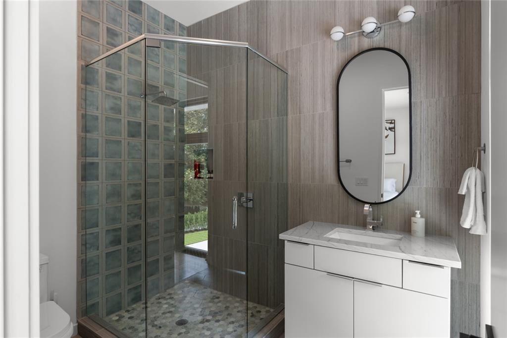 4063 Rickenbacker Drive Northeast Atlanta, GA 30342 - Photo 36 of 58 Gallery Image 36