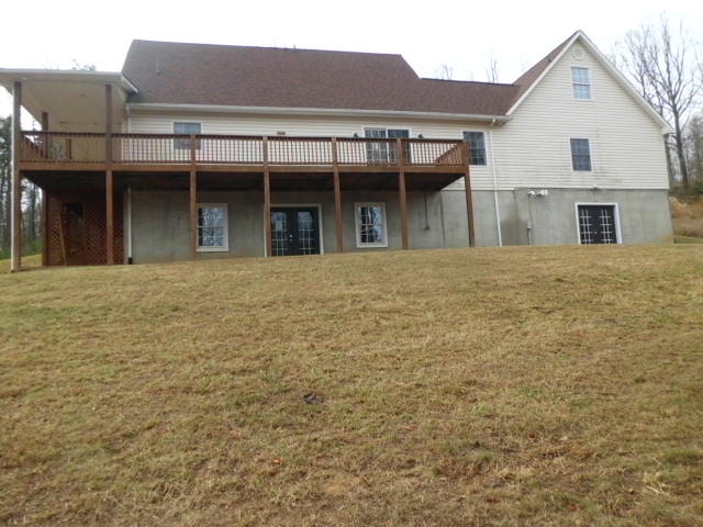 1572 Wooldridge Road Blue Ridge, VA 24064 - Photo 14 of 18 Rear