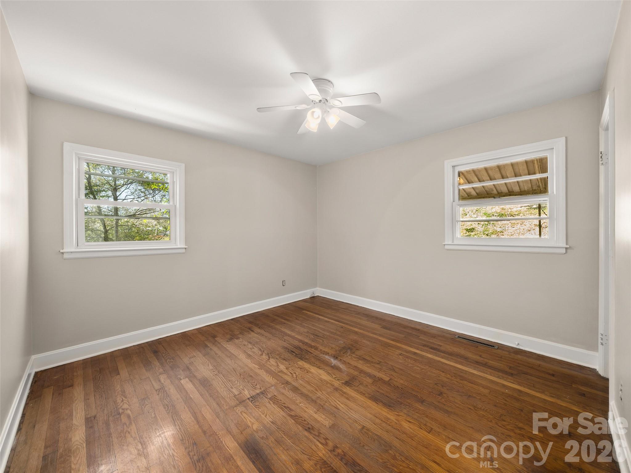 184 London Road Asheville, NC 28803 - Photo 13 of 26