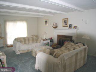 102 Leeds Road Mount Laurel, NJ 08054 - Photo 2 of 6 Gallery Image 2