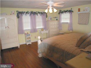 102 Leeds Road Mount Laurel, NJ 08054 - Photo 5 of 6 Gallery Image 5