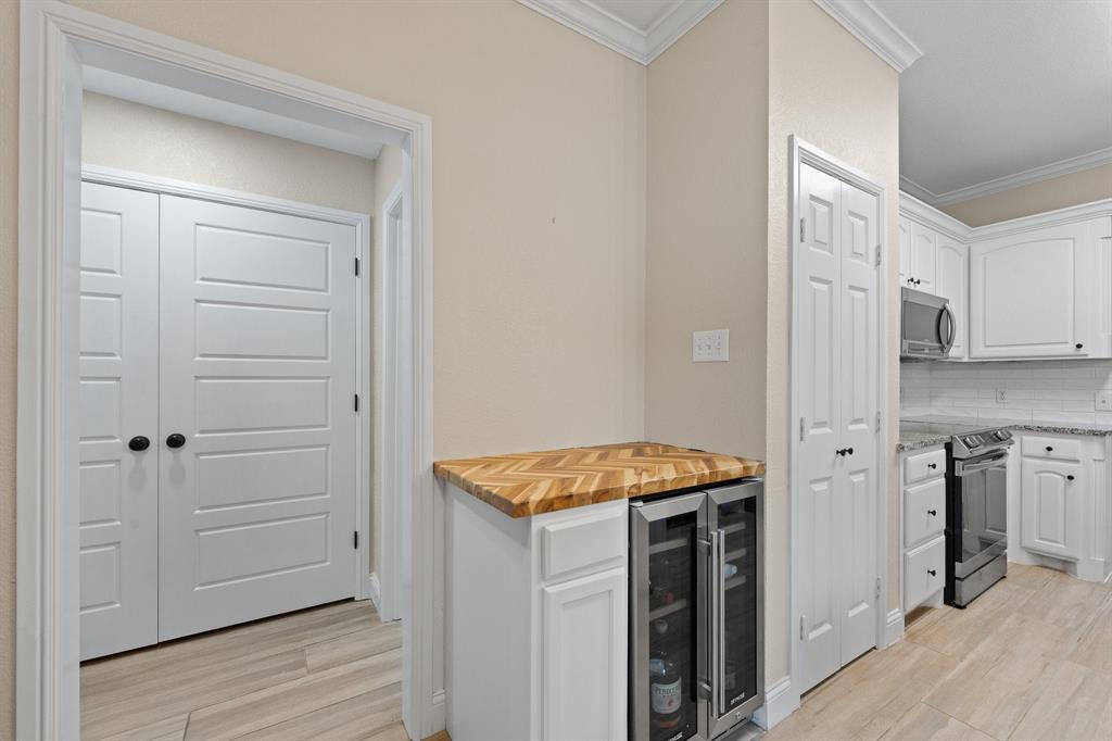 608 Spring Creek Street Keene, TX 76031 - Photo 15 of 35