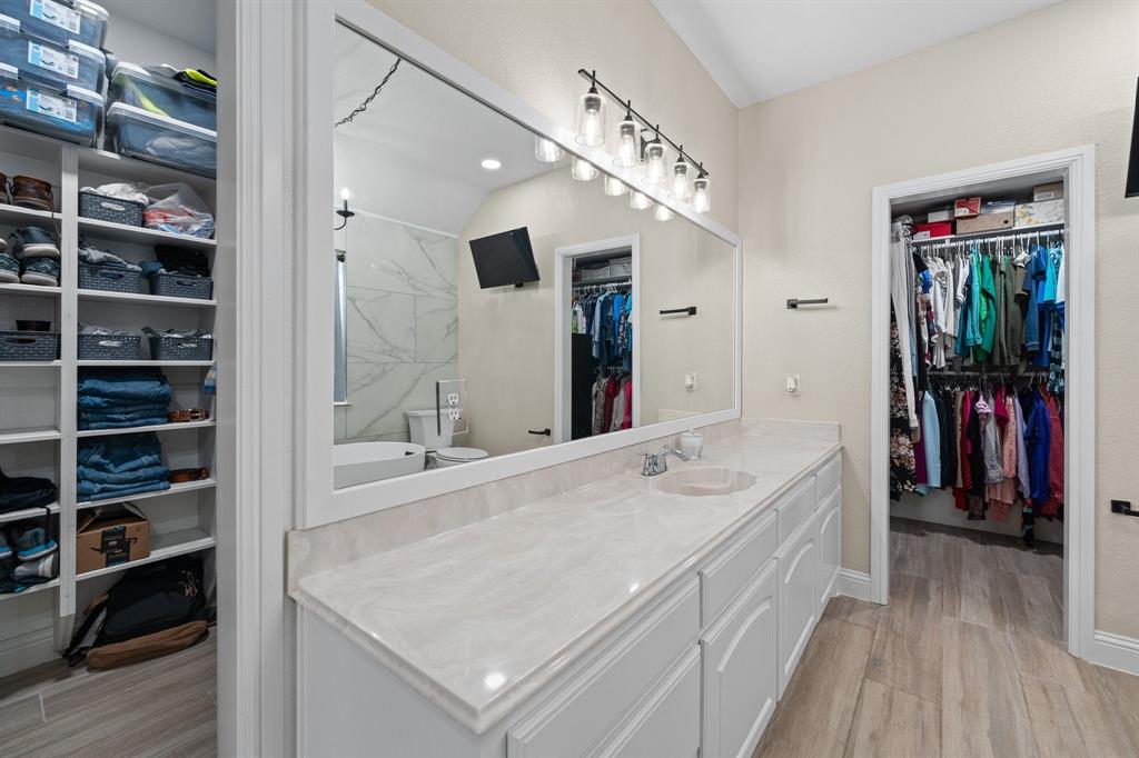 608 Spring Creek Street Keene, TX 76031 - Photo 20 of 35