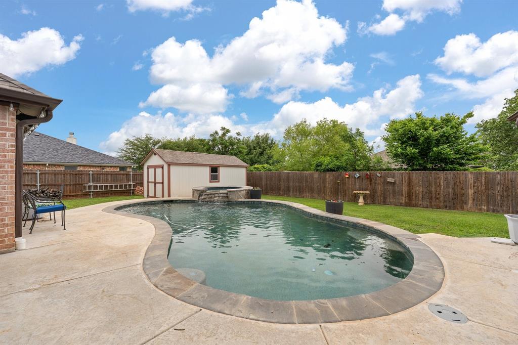 608 Spring Creek Street Keene, TX 76031 - Photo 27 of 35