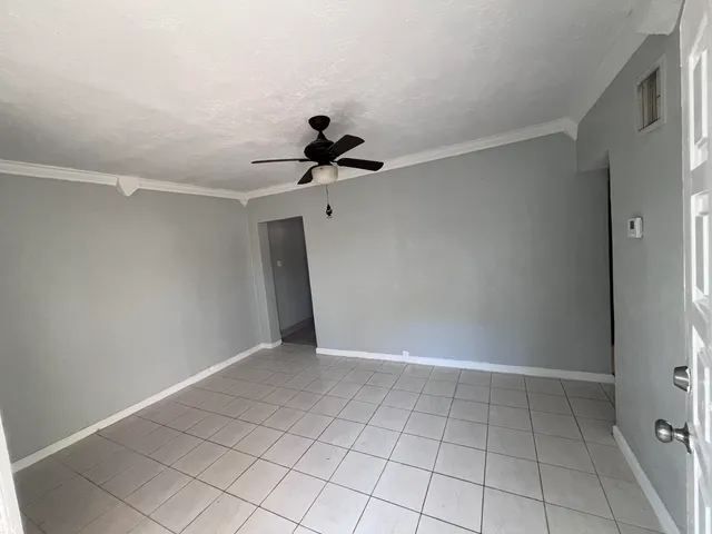 $2,500 | 1121 Northwest 140th Terrace, Miami, FL 33168