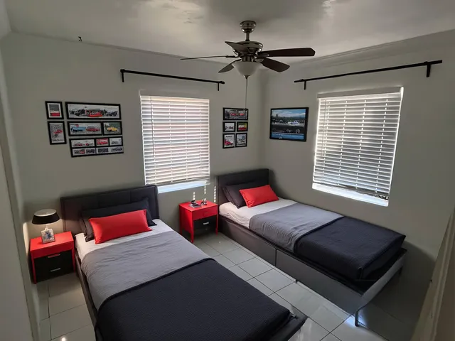 $2,500 | 1121 Northwest 140th Terrace, Miami, FL 33168