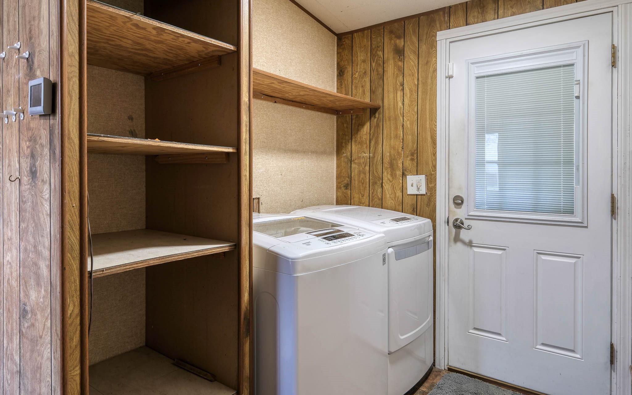 25945 Kickapoo Road Hockley, TX 77447 - Photo 18 of 35 Washer & Dryer stay