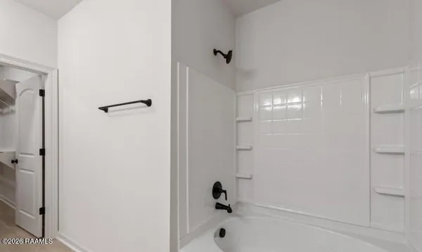 $1,750 | 103 Foster Grove, Youngsville, LA 70592