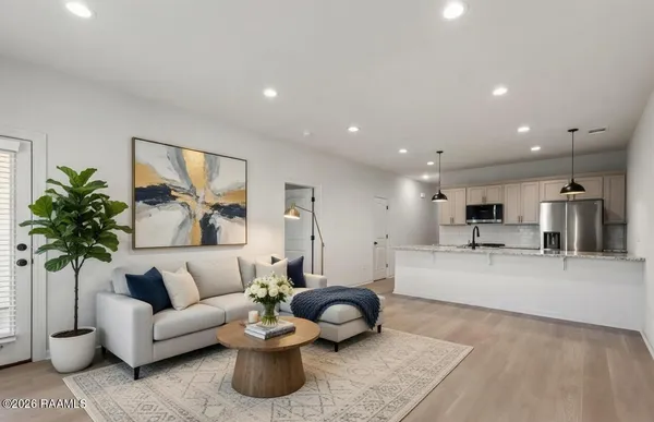 $1,750 | 103 Foster Grove, Youngsville, LA 70592