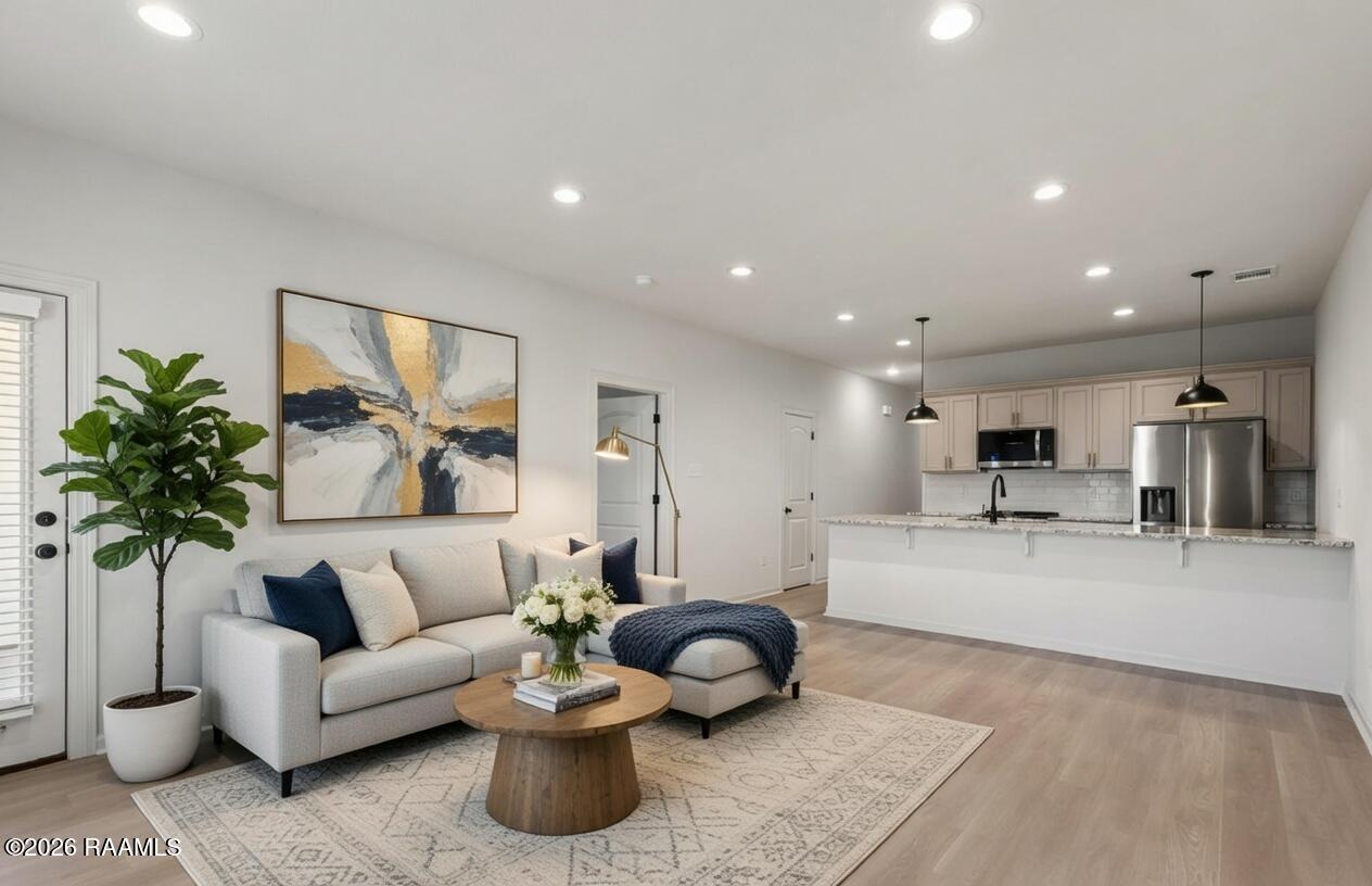 103 Foster Grove Youngsville, LA 70592 - Photo 3 of 21 3e72c929-f4a7-407b-a390-69a3f0aa0595