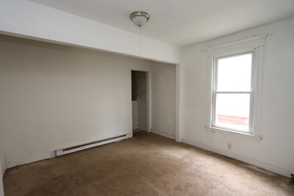 56-58 Dearborn Street Springfield, MA 01109 - Photo 13 of 31 Gallery Image 13
