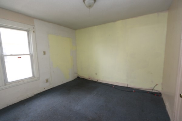 56-58 Dearborn Street Springfield, MA 01109 - Photo 17 of 31 Gallery Image 17