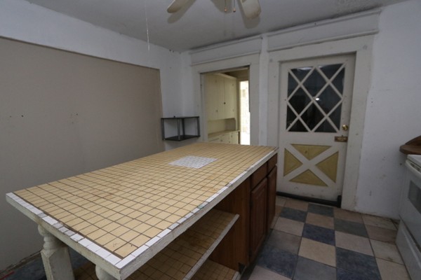 56-58 Dearborn Street Springfield, MA 01109 - Photo 23 of 31 Gallery Image 23