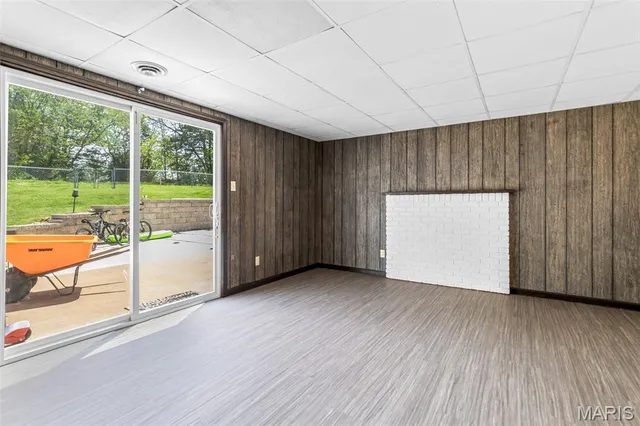 $374,000 | 10179 Creek Co Road 350, Potosi, MO 63664