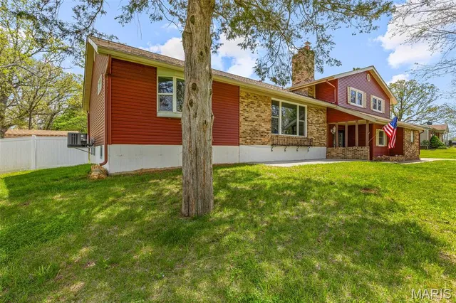 $374,000 | 10179 Creek Co Road 350, Potosi, MO 63664