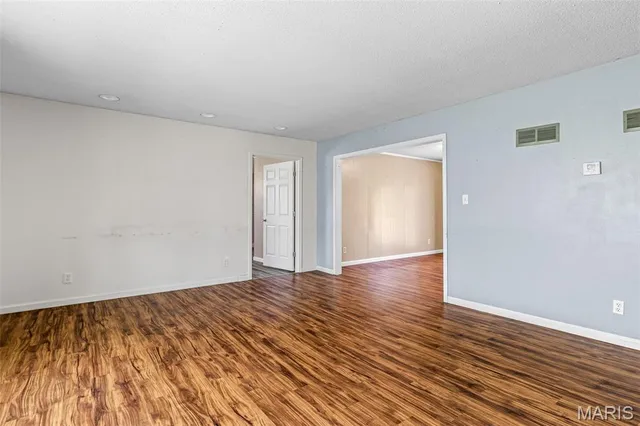 $374,000 | 10179 Creek Co Road 350, Potosi, MO 63664