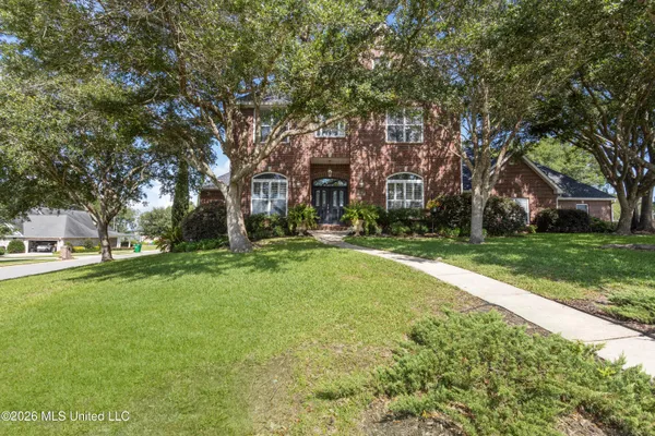 $699,500 | 9912 Mockingbird Circle West, Ocean Springs, MS 39564