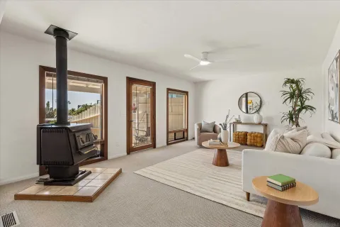 $1,550,000 | 387 1/2 Ocean View Avenue, Encinitas, CA 92024