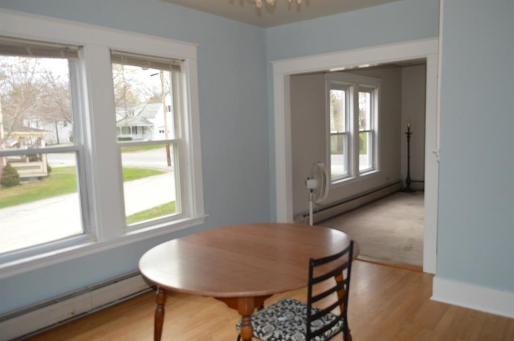 71 Lee Road Lincoln, ME 04457 - Photo 7 of 33 Dining area
