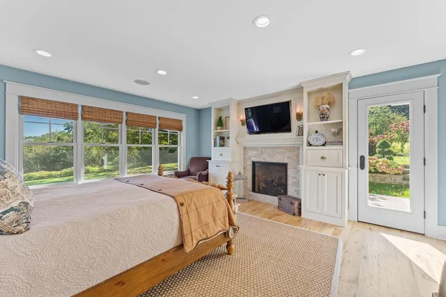 $1,375,000 | E1475 Owens La, La Valle, WI 53941