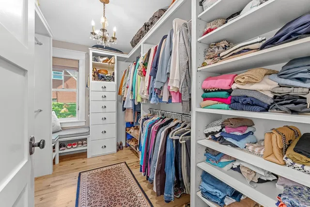 $1,375,000 | E1475 Owens La, La Valle, WI 53941