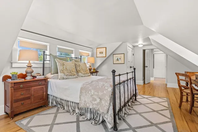 $1,375,000 | E1475 Owens La, La Valle, WI 53941