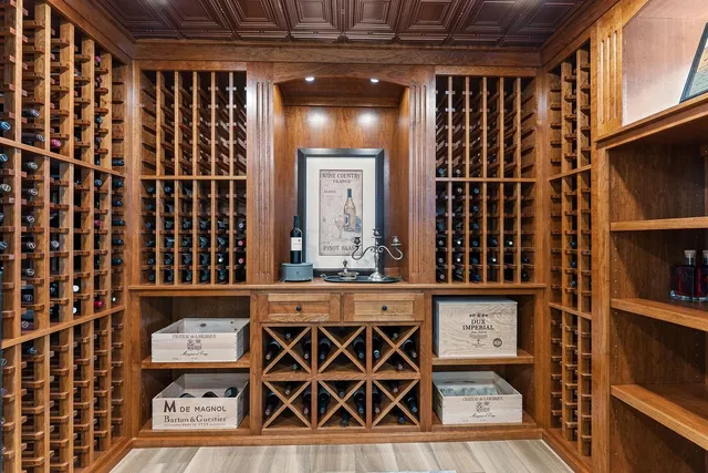 $1,375,000 | E1475 Owens La, La Valle, WI 53941