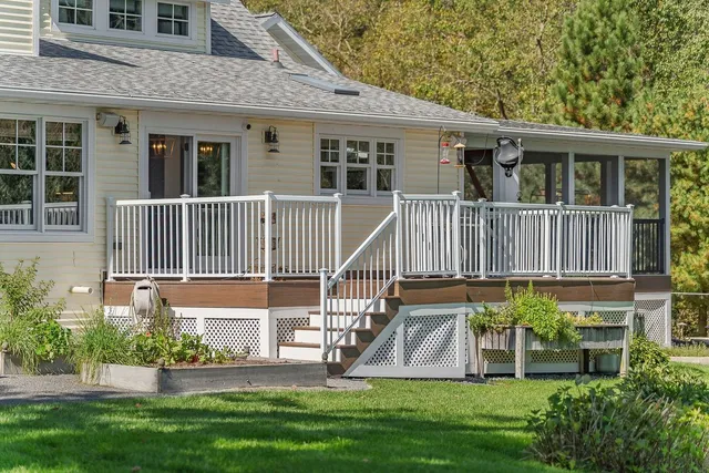 $1,375,000 | E1475 Owens La, La Valle, WI 53941